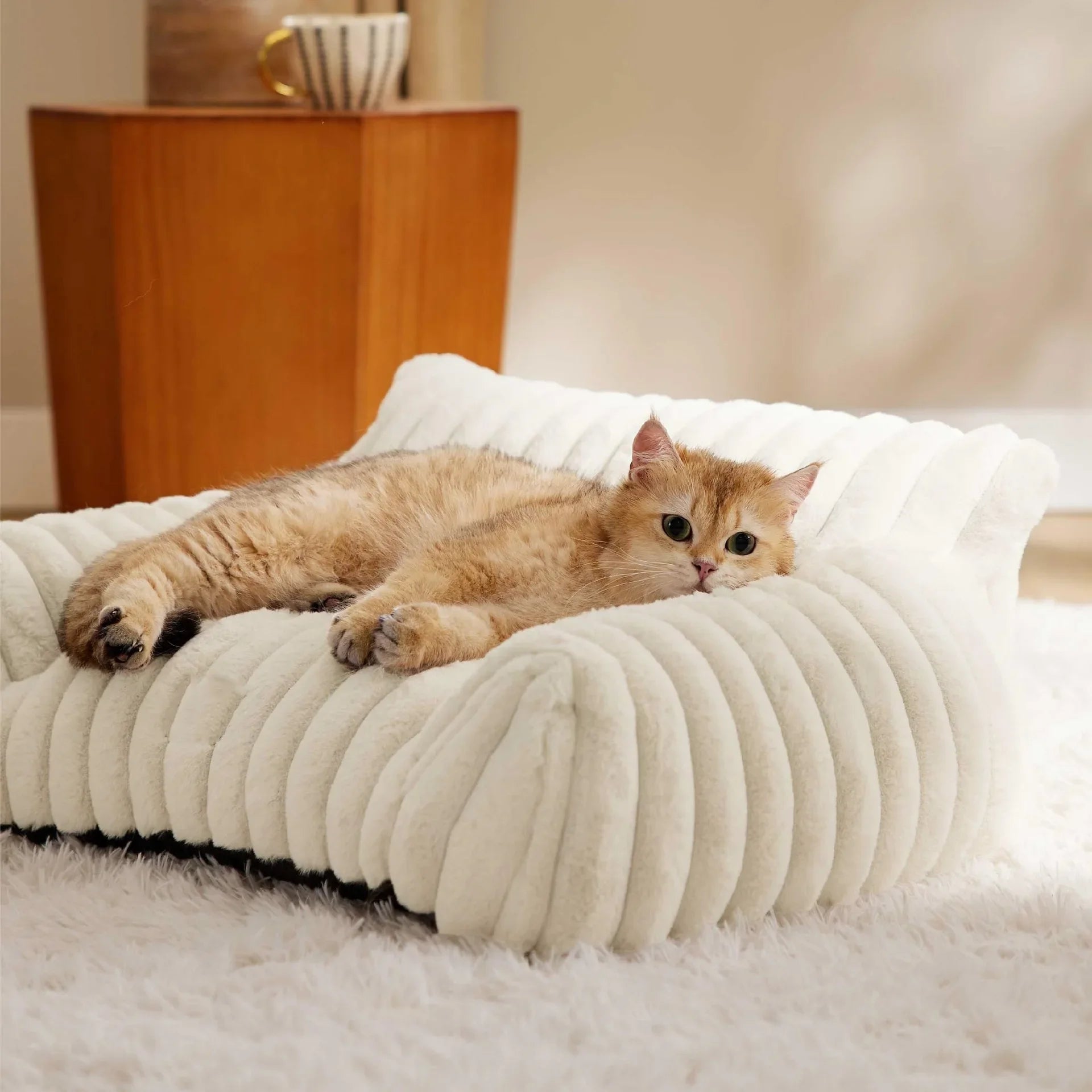 Luxury Cat Bed Sofa Winter Warm Cat Nest Pet Bed for Small Medium Dogs Cats Comfortable Plush Puppy Bed Pet Supplies Winter Sofa